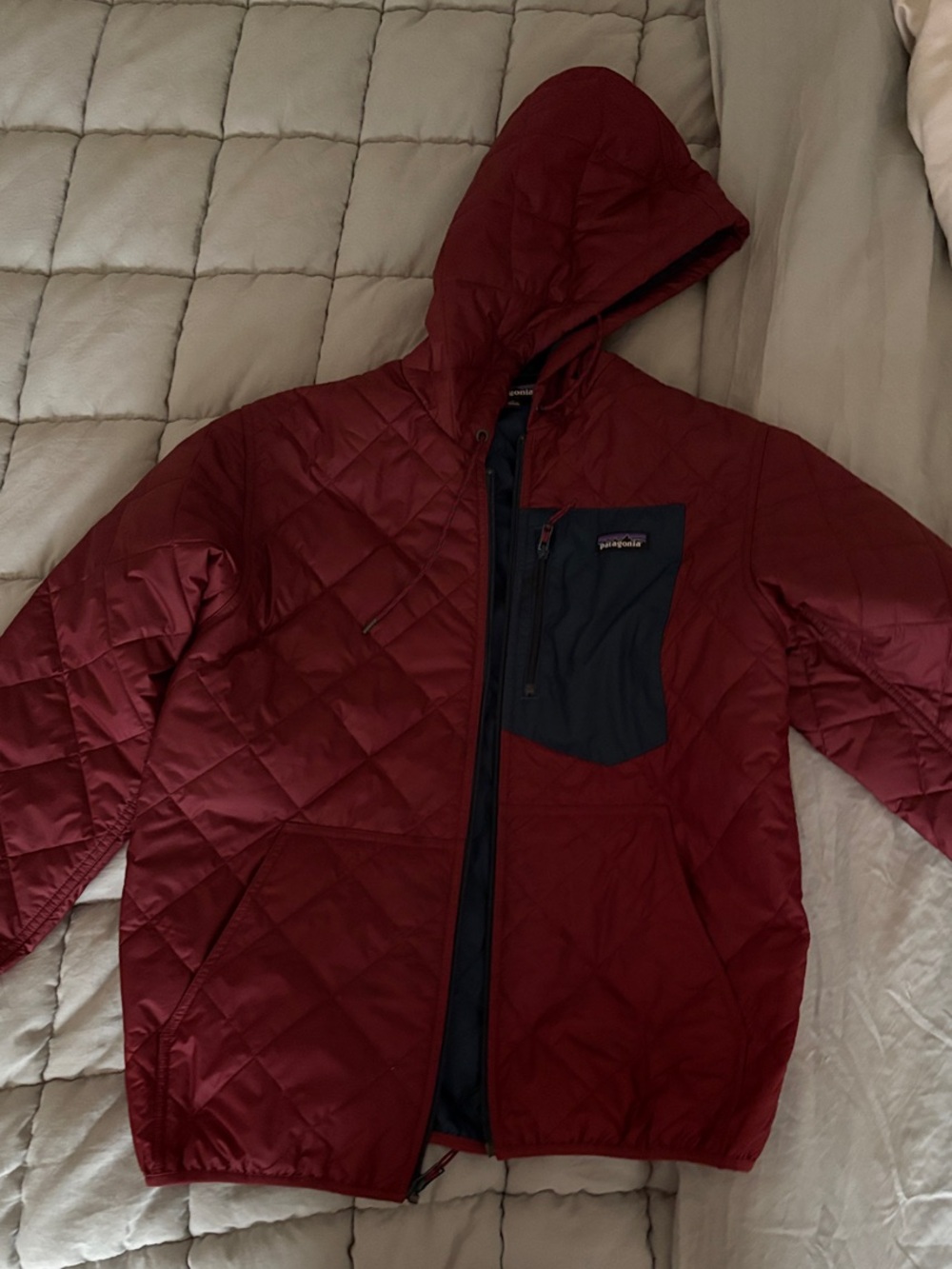 Patagonia Quilted Hooded Jacket - Burgundy with Navy Pocket